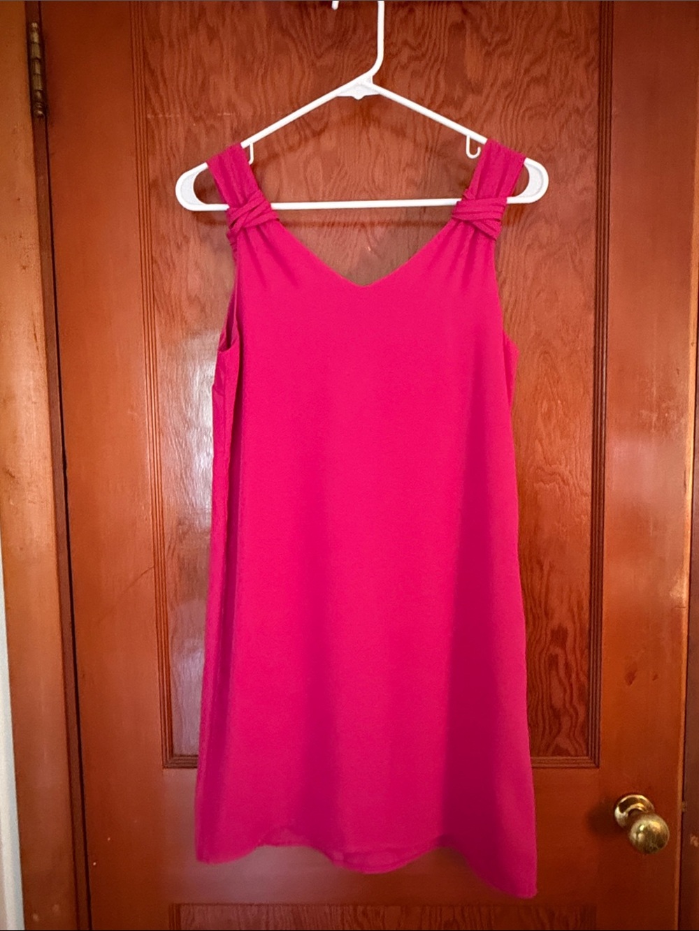Adrienne Vittadini Fuchsia Knot-Shoulder Shift Dress